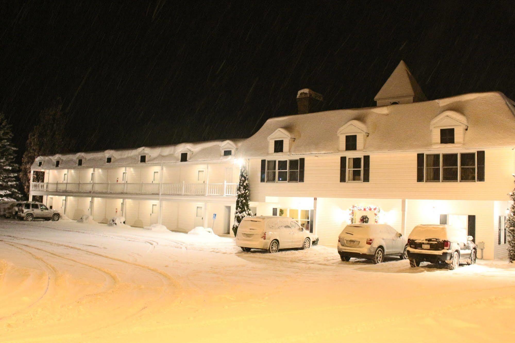 The Thompson House Hotel Windham Exterior photo